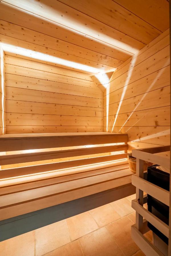 Chalet Ananda Avec Sauna, Baignoire Balneo Et Terrasse シャモニー エクステリア 写真
